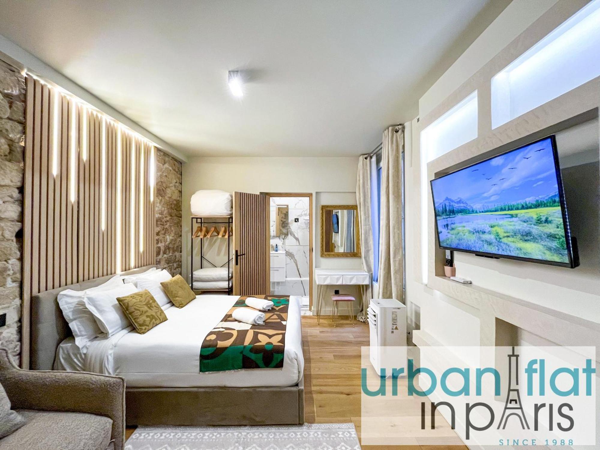 Urban Flat - 196 Saint Honore Parijs